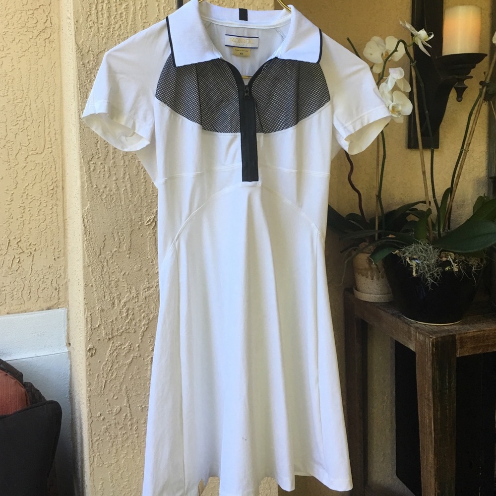 COPY - Sporty white and black mini dress